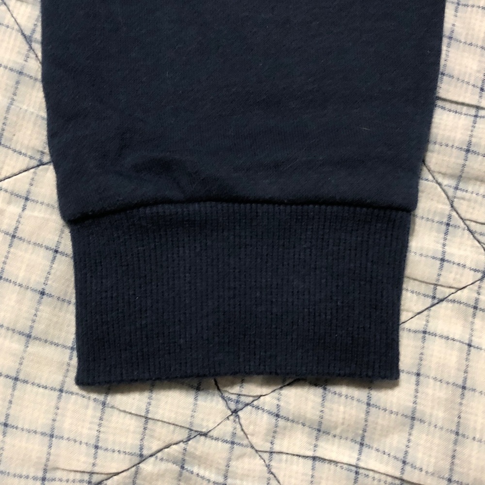 Under Armour Men's Dark Blue Crewneck Sweater - Picture 5 of 11